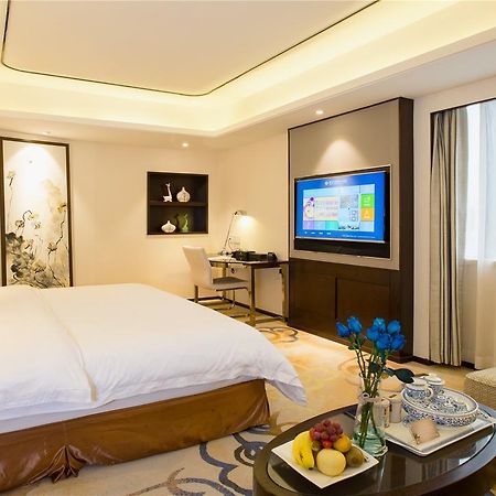 Noble Jasper Hotel Huizhou  Exterior photo